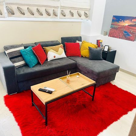 Royal Red Suite No 1, Piraeus Port Экстерьер фото